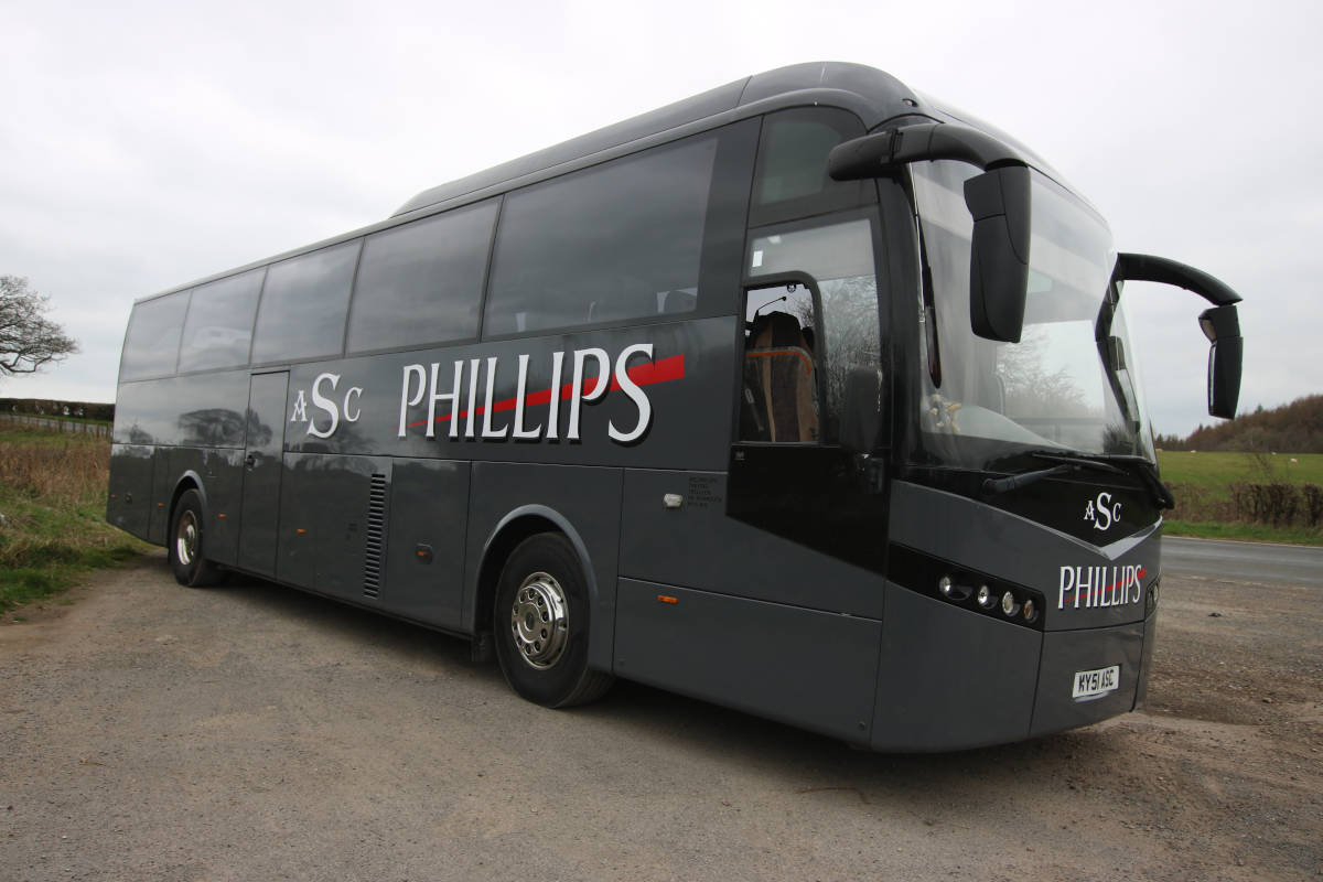 53 Seat Luxury Coach, Equipped for Executive TravelImage with link to high resolution version