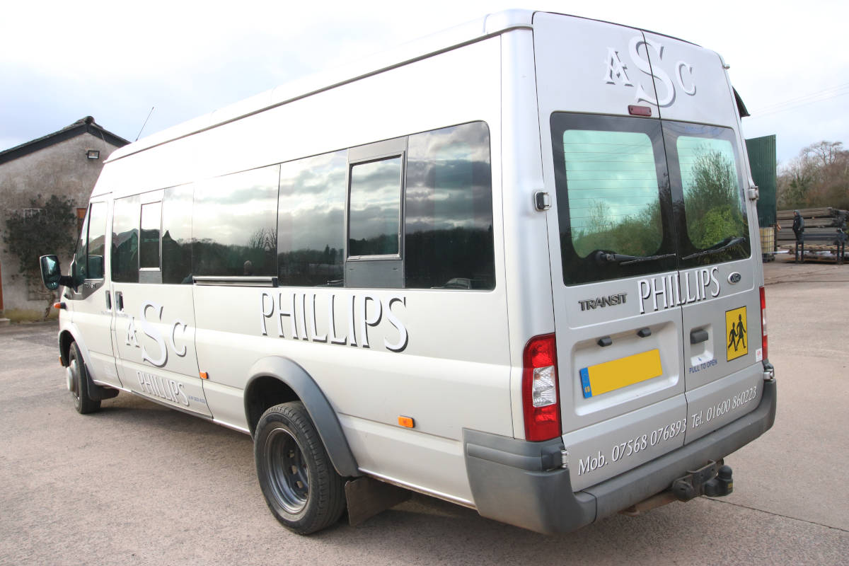 An image of Minibus travel is ideal for small groups goes here.